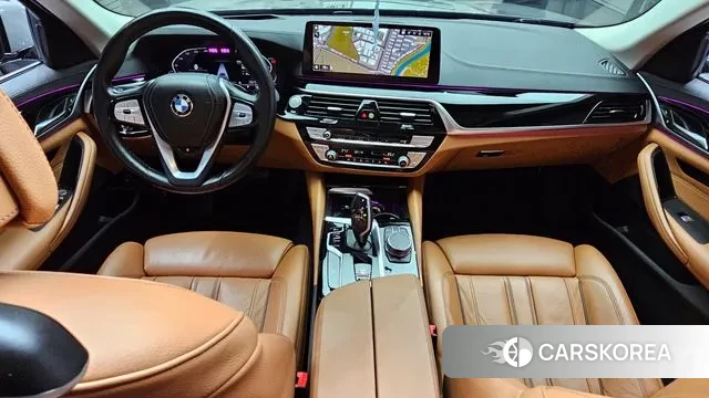 BMW 5 Series (G30) id 3707611 из Кореи 17