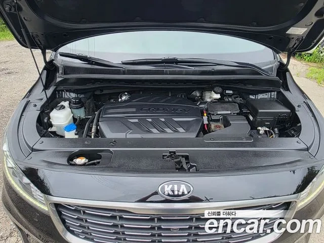 Kia The New Carnival id 2945815 из Кореи 17