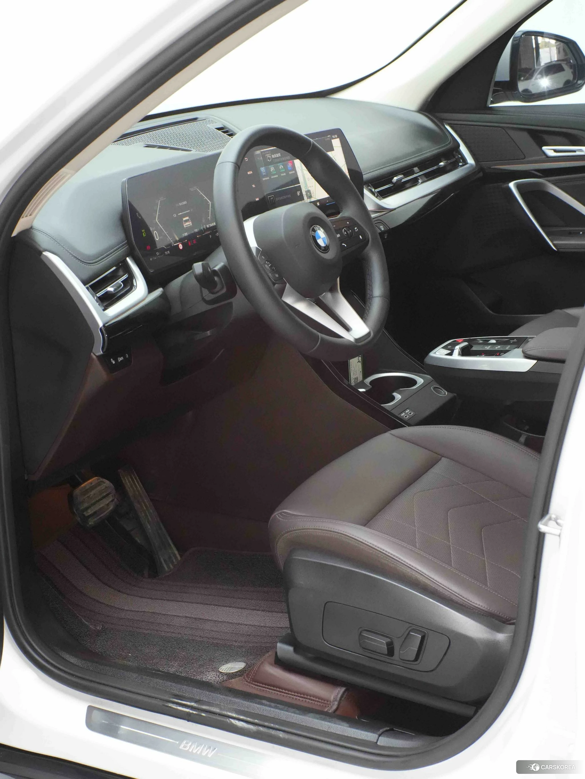 BMW X1 id 4487168 из Китая 26