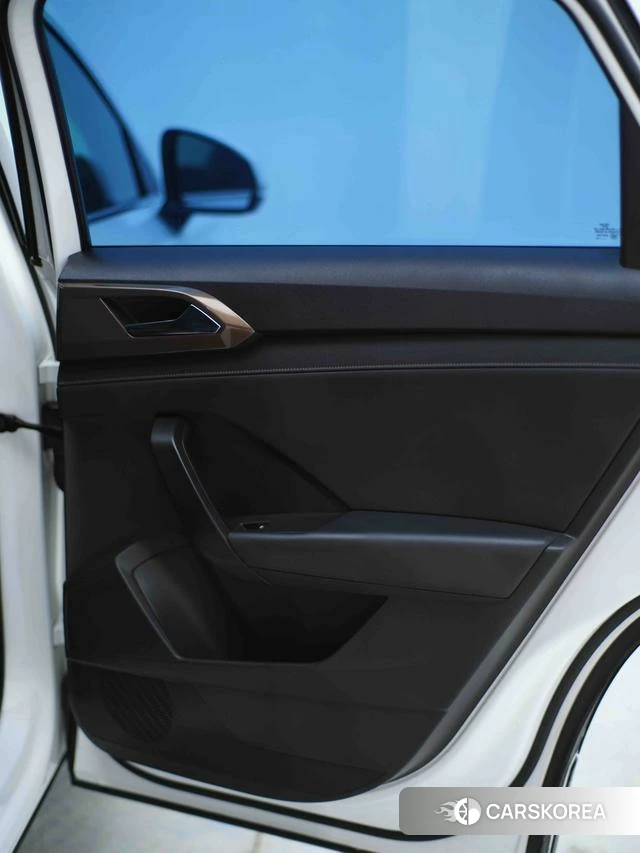 Volkswagen Tuyue id 4307747 из Китая 22