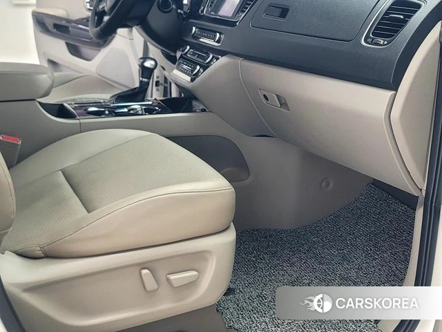 Kia The New Carnival id 4742247 из Кореи 17