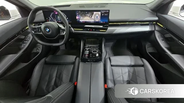 BMW 5 Series (G60) id 3472148 из Кореи 17