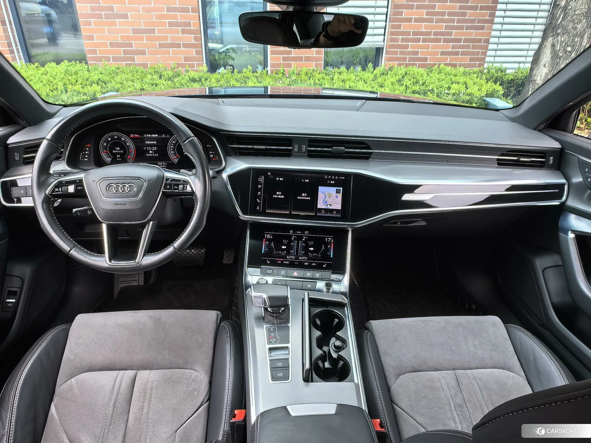 Audi A6L id 4492632 из Китая 19