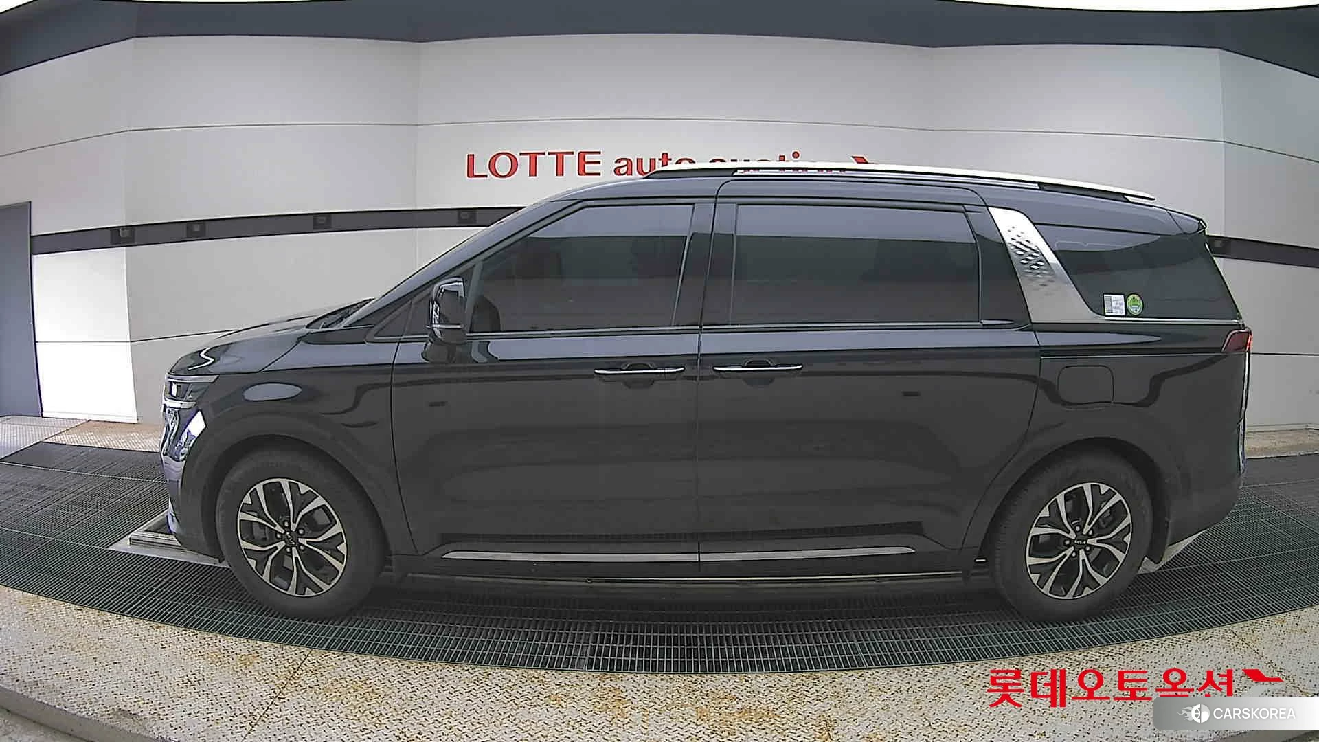 Kia Carnival id 4347406 из Кореи 34
