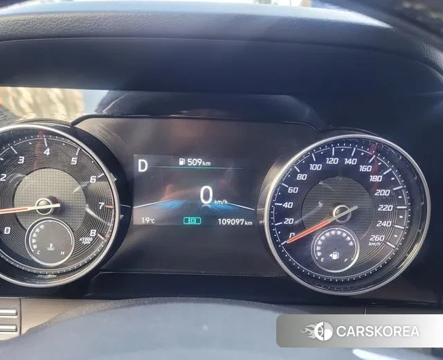 Hyundai The New Grandeur IG id 3373825 из Кореи 17