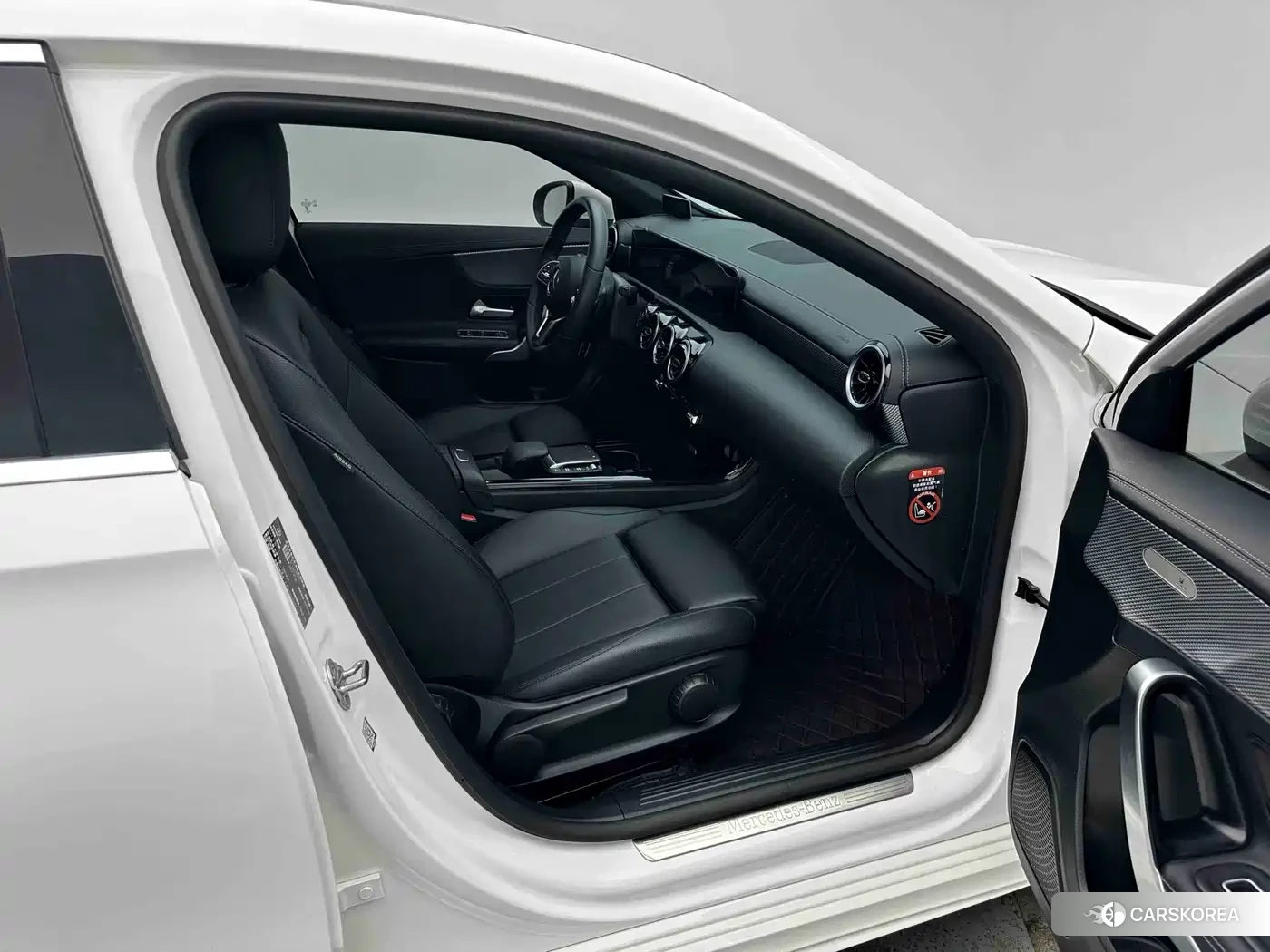 Mercedes-Benz A-Class id 4644384 из Китая 15