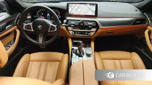 BMW 5 Series (G30) id 3218004 из Кореи 17