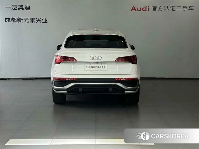 Audi Q5L Sportback id 4261559 из Китая 11