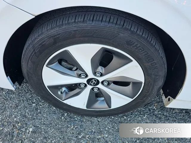 Hyundai Ionic Electric id 3494809 из Кореи 17