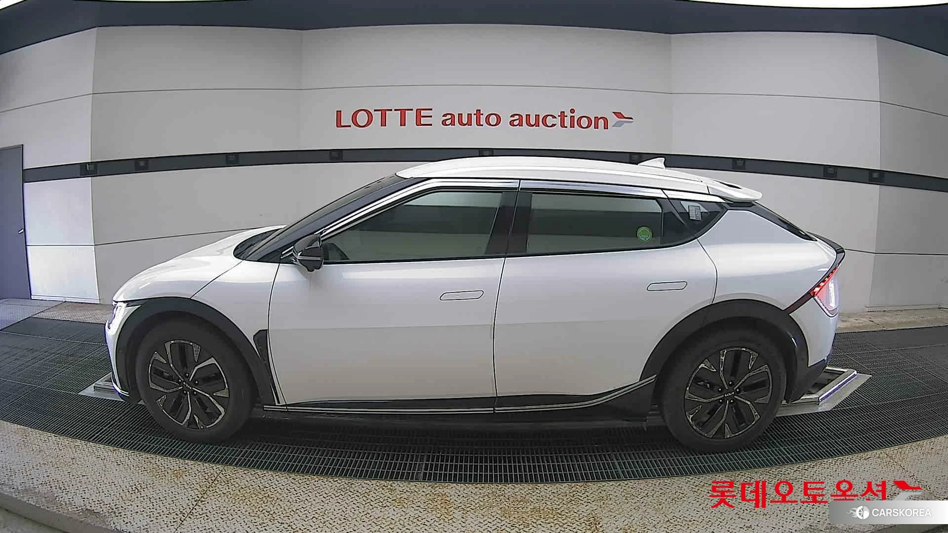 Kia EV6 id 4289620 из Кореи 34