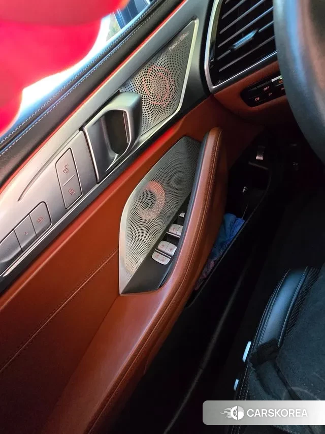 BMW 8 Series (G15) id 3359718 из Кореи 7