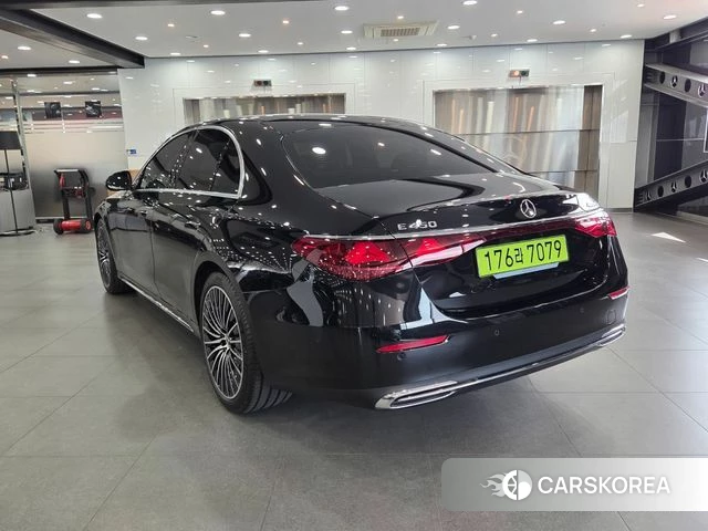 Mercedes-Benz E-Class W214 id 4200629 из Кореи 17