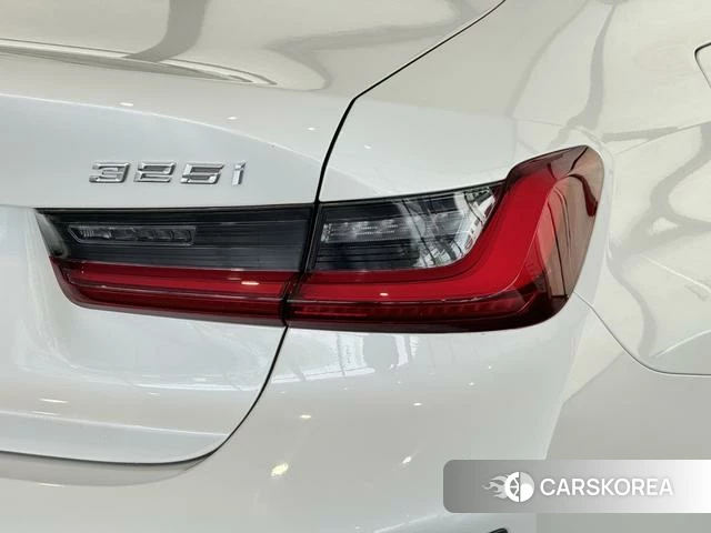 BMW 3 series id 4265348 из Китая 16