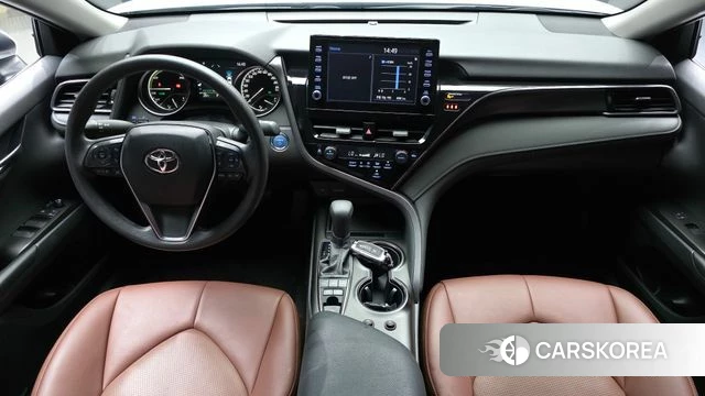 Toyota Camry (XV70) id 4421928 из Кореи 27