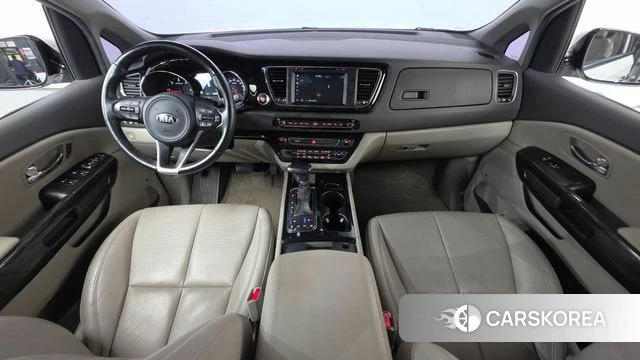 Kia All New Carnival id 4652423 из Кореи 31