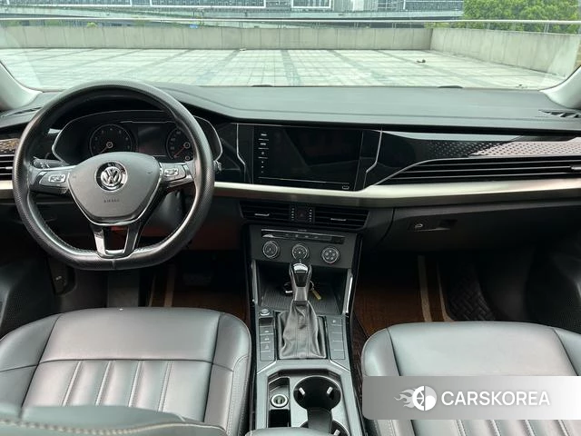 Volkswagen Passat id 4261124 из Китая 15