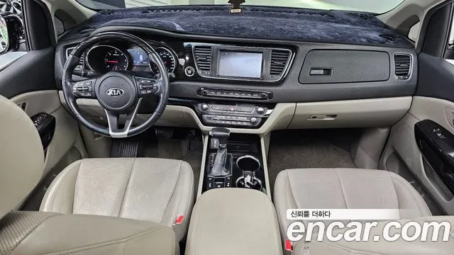 Kia The New Carnival id 2818922 из Кореи 17