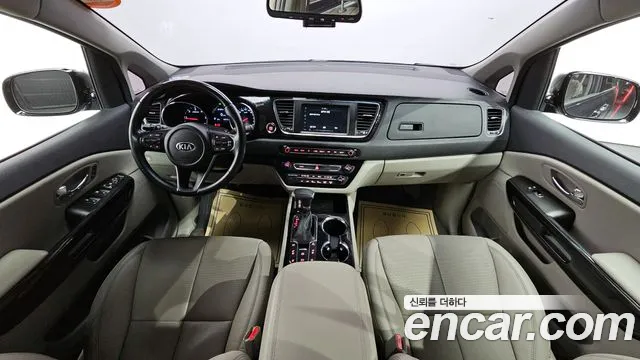 Kia The New Carnival id 2641620 из Кореи 17