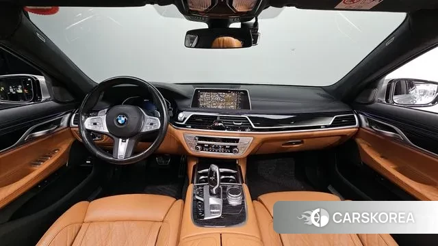 BMW 7 Series (G11) id 3697503 из Кореи 17