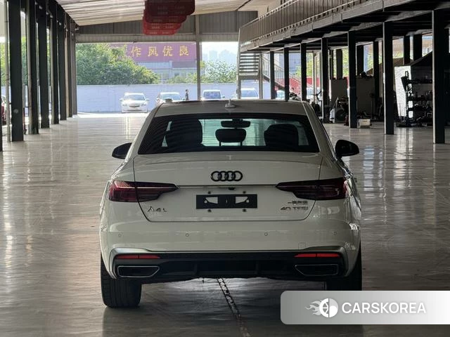 Audi A4L id 4365679 из Китая 10