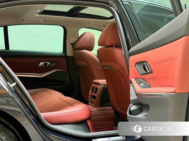 BMW 3 series id 3983252 из Китая 13