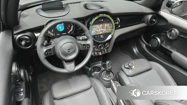 Mini Cooper Convertible id 3876810 из Кореи 17