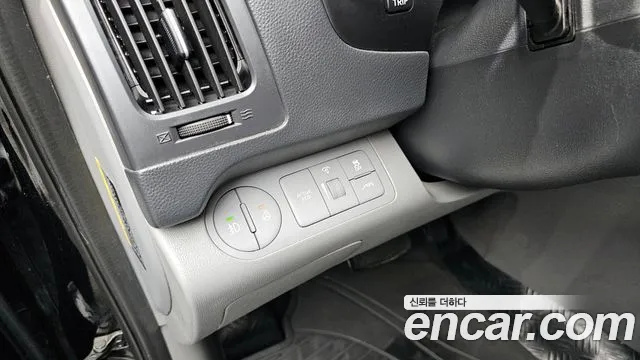 Hyundai The New Grand Starex id 2758218 из Кореи 17