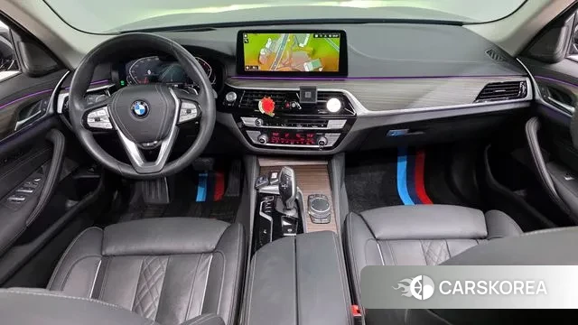 BMW 5 Series (G30) id 3053170 из Кореи 17