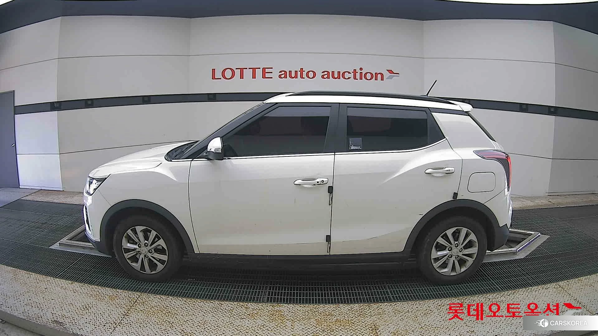 SsangYong Tivoli id 4498460 из Кореи 35