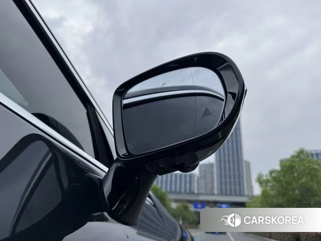 Mercedes-Benz CLS id 4260203 из Китая 16