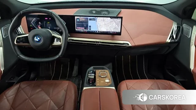 BMW iX id 3701030 из Кореи 17