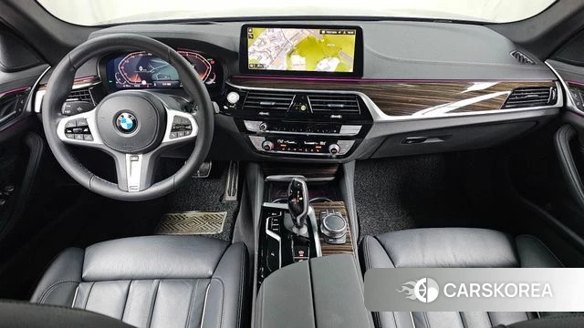 BMW 5 Series (G30) id 4475478 из Кореи 30