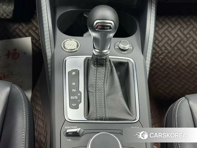 Audi Q2L id 4263298 из Китая 20