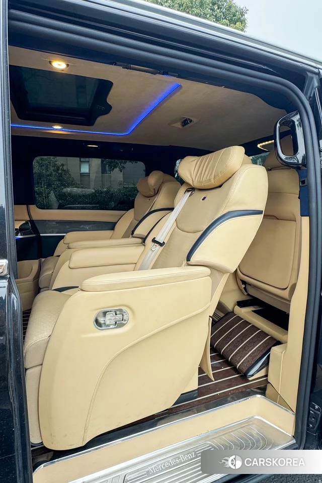 Mercedes-Benz V-class (overseas) id 4241557 из Китая 32