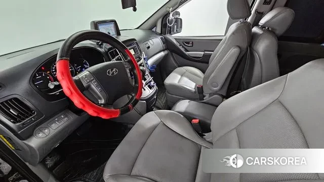 Hyundai The New Grand Starex id 3714046 из Кореи 17