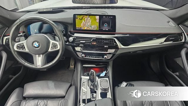 BMW 5 Series (G30) id 4688508 из Кореи 31