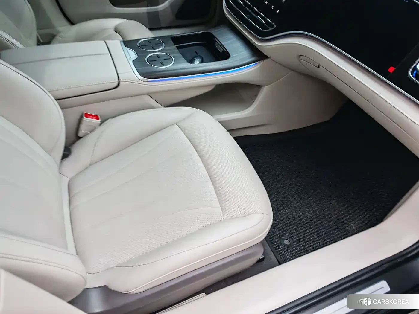 Roewe Feifan F7 id 4565290 из Китая 8