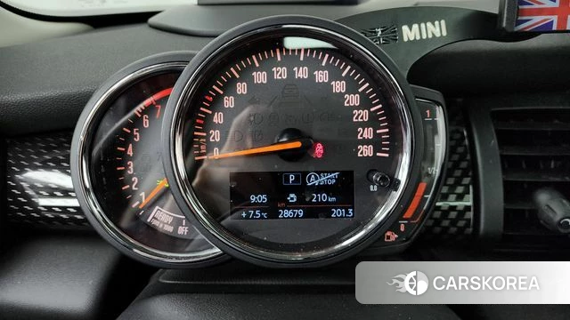 Mini Cooper S id 3905467 из Кореи 17