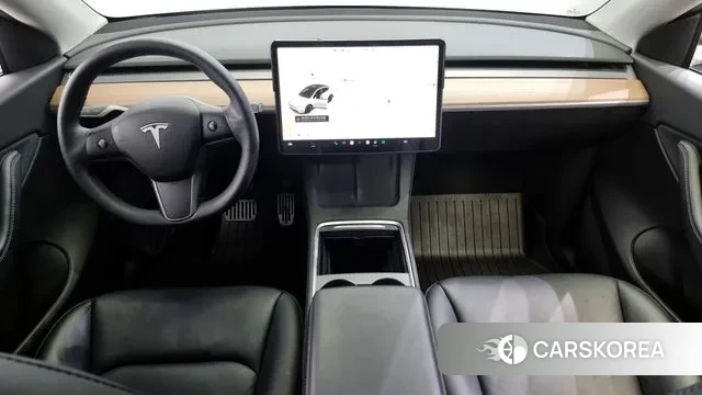 Tesla Model Y id 3232546 из Кореи 17