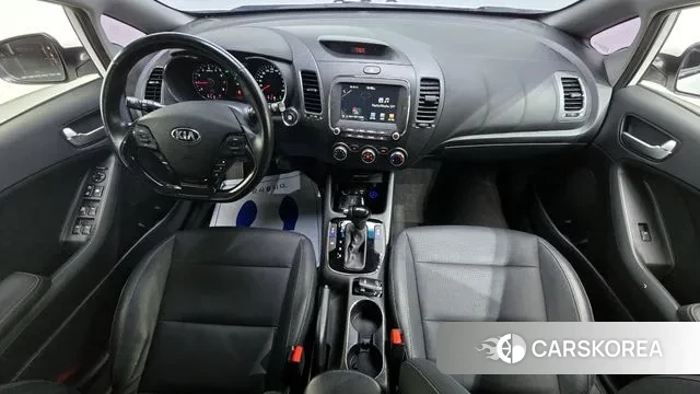 Kia The New K3 id 3647345 из Кореи 17