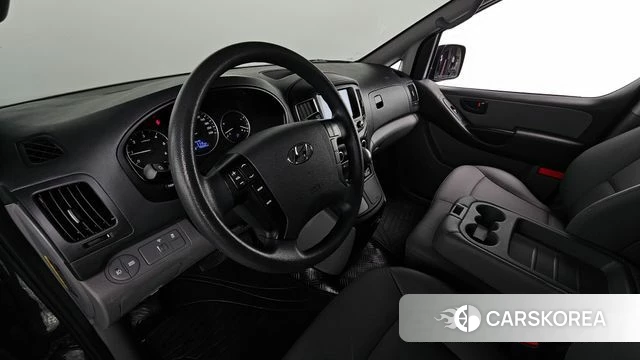 Hyundai The New Grand Starex id 4188587 из Кореи 28