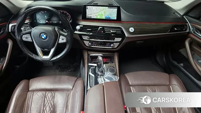 BMW 5 Series (G30) id 3428534 из Кореи 17