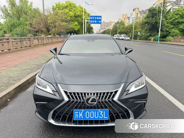 Lexus ES id 4301303 из Китая 7