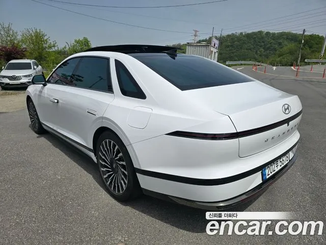 Hyundai Grandeur Hybrid (GN7) id 2719005 из Кореи 16