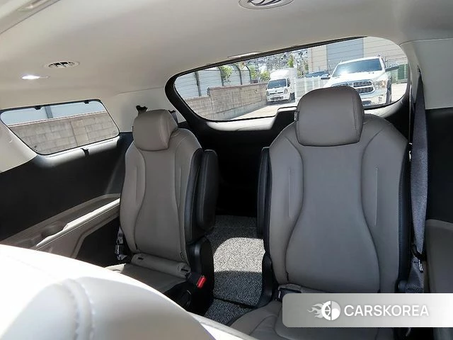 Kia The New Carnival 4th Generation id 4360304 из Кореи 17