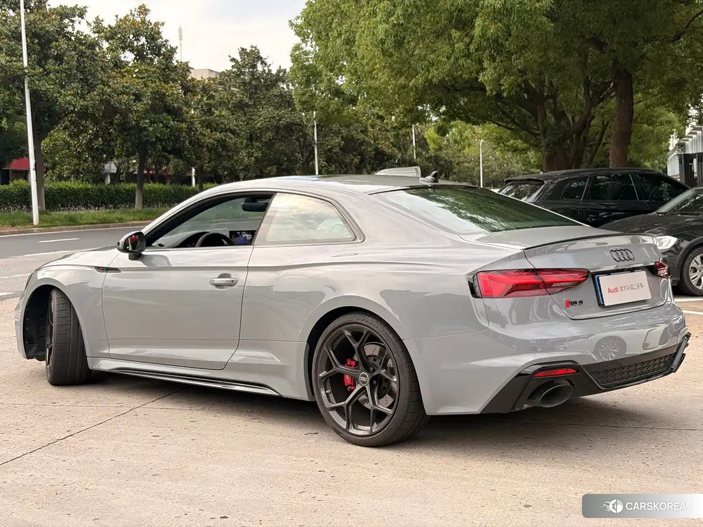 Audi RS 5 id 4546610 из Китая 14