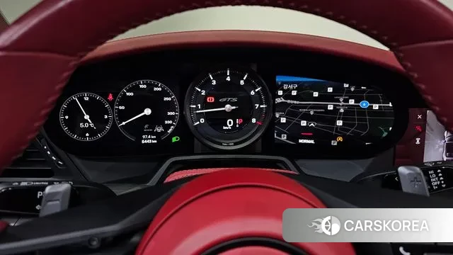 Porsche 911(992) id 3431924 из Кореи 17