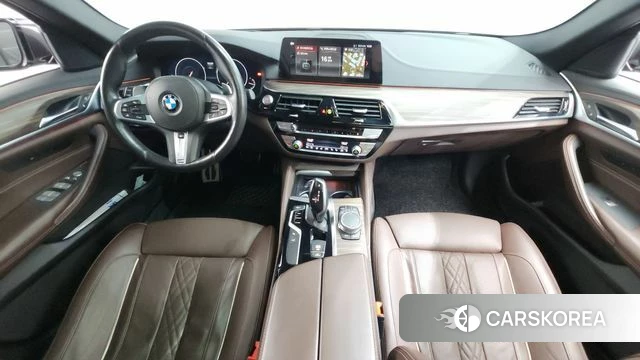 BMW 5 Series (G30) id 4465203 из Кореи 17