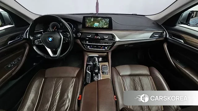 BMW 5 Series (G30) id 3265136 из Кореи 17