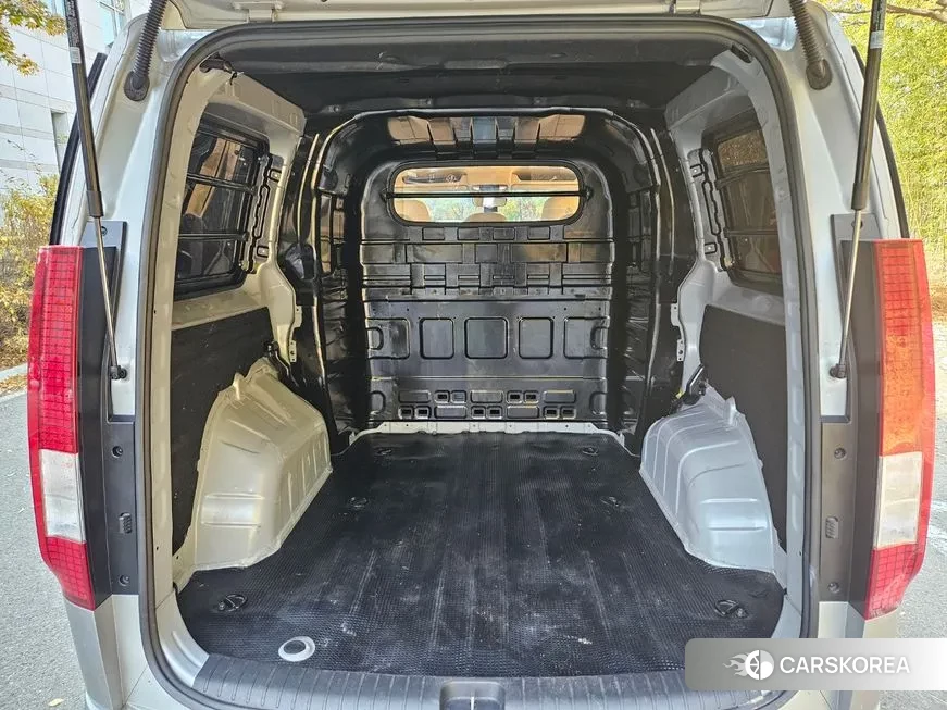 Hyundai Staria id 1621758 из Кореи 17